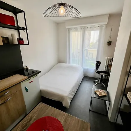 Le Auguste-terrasse Plein Sud-wifi 公寓 *